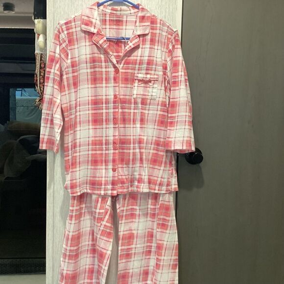 NWOT. Kim Rogers Women’s Size M 2 Pc. Pink Plaid PJ Set - Picture 2 of 15
